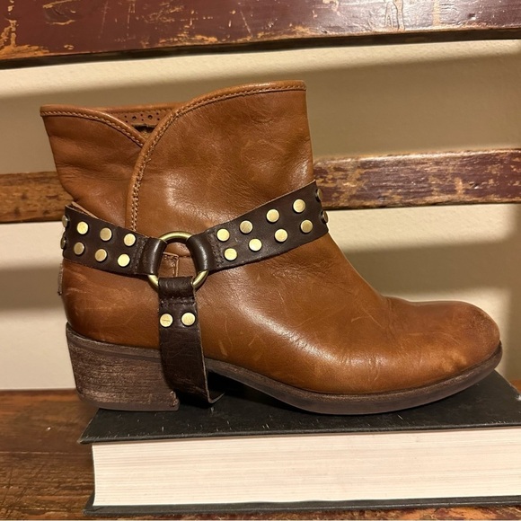 UGG Darling Harness Ankle Boot Whiskey Brown Cowboy Biker Booties - Picture 4 of 15